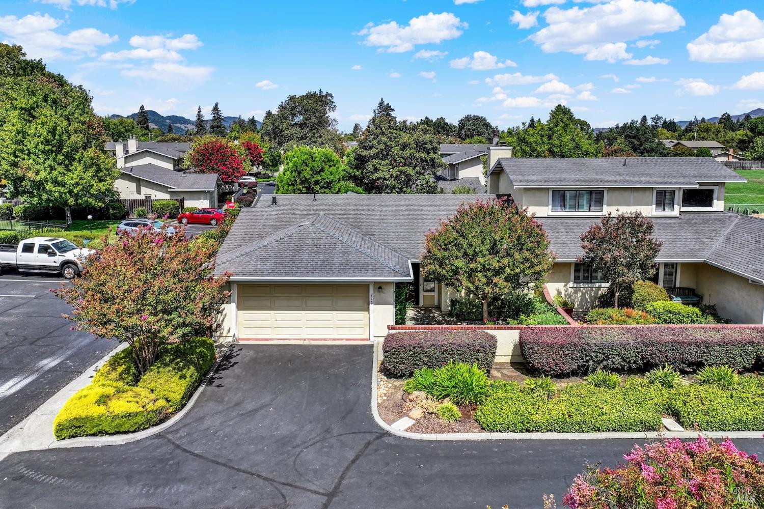 1629 San Vicente Avenue Napa CA 94558