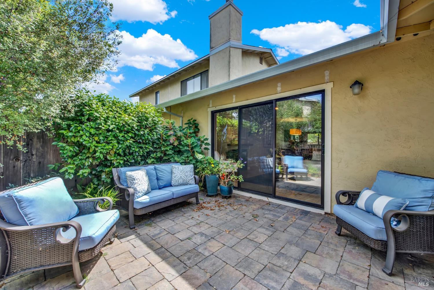 1629 San Vicente Avenue Napa CA 94558