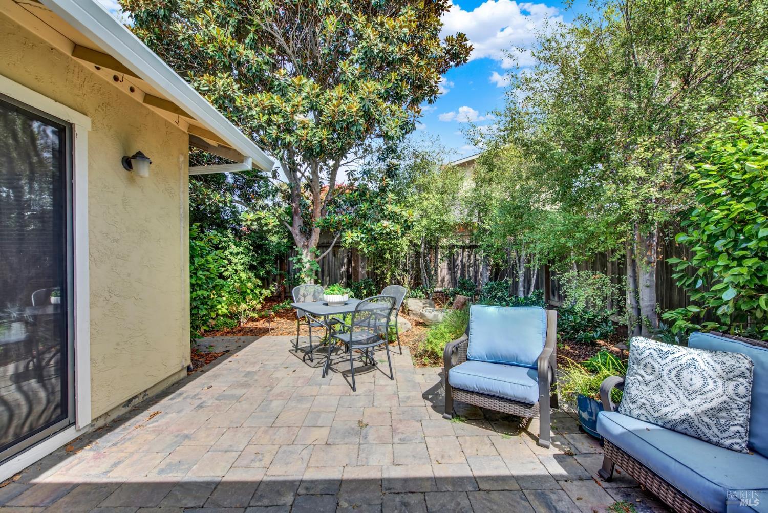 1629 San Vicente Avenue Napa CA 94558