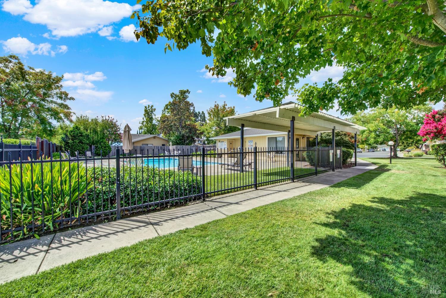 1629 San Vicente Avenue Napa CA 94558