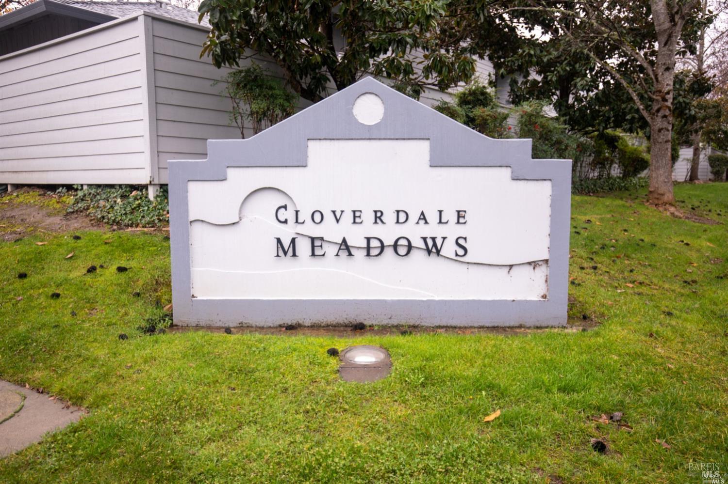 221 Elbridge Avenue Cloverdale CA 95425