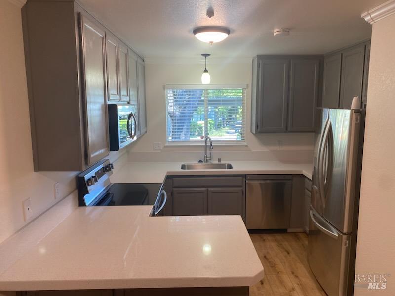 221 Elbridge Avenue Cloverdale CA 95425