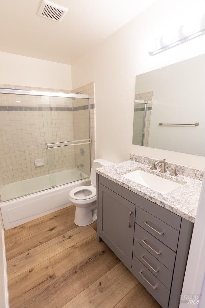 221 Elbridge Avenue Cloverdale CA 95425