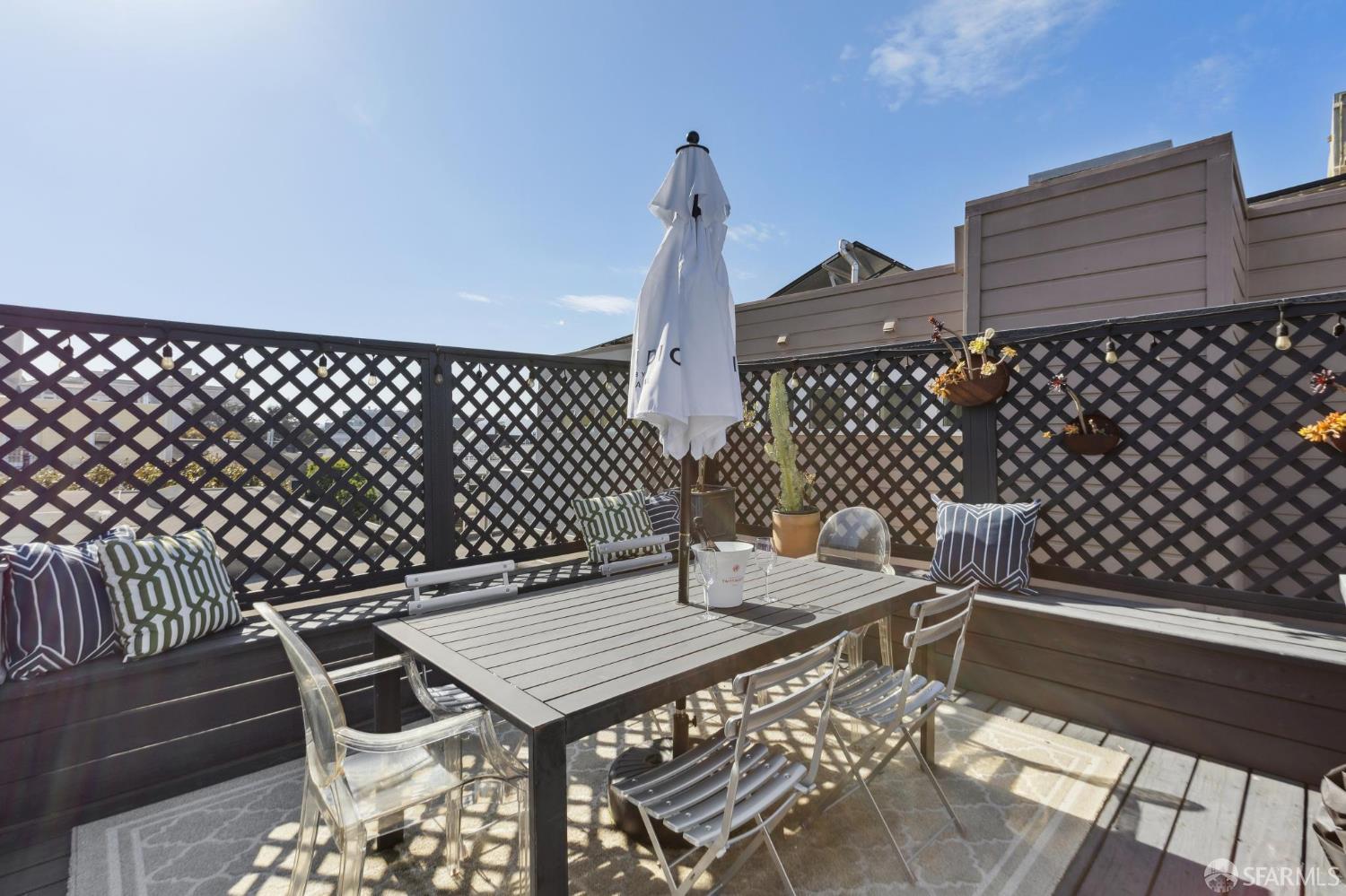 2217 Pacific Avenue San Francisco CA 94115