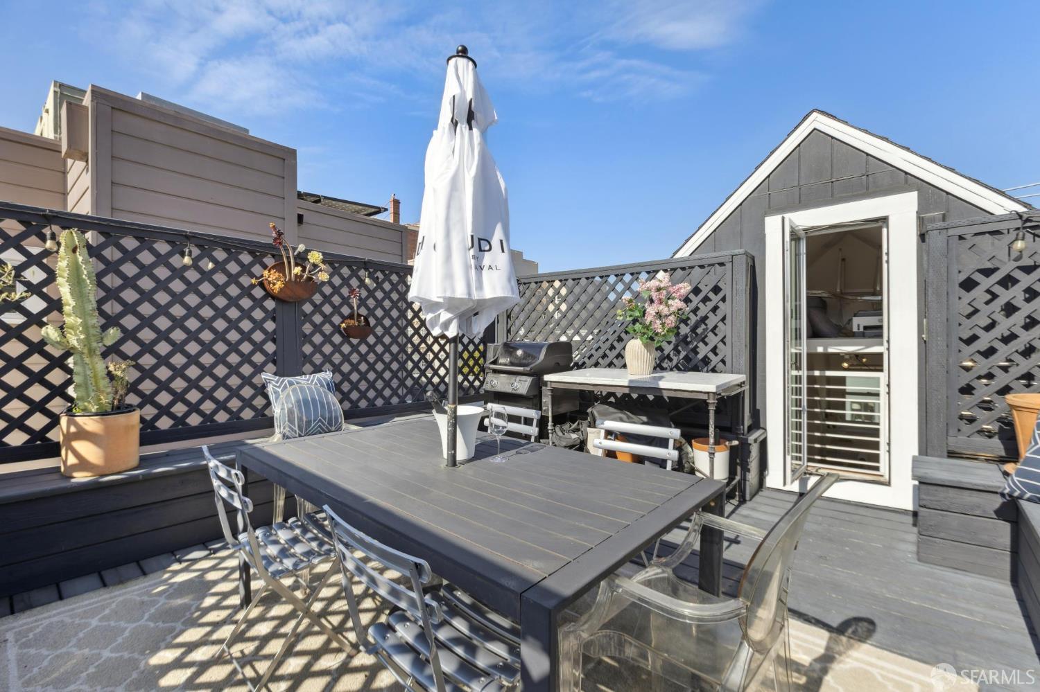 2217 Pacific Avenue San Francisco CA 94115