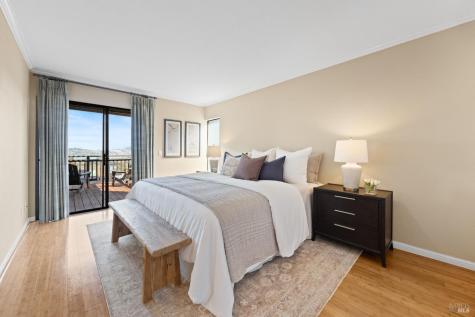 210 Headlands Court Sausalito CA 94965