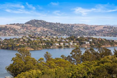 210 Headlands Court Sausalito CA 94965