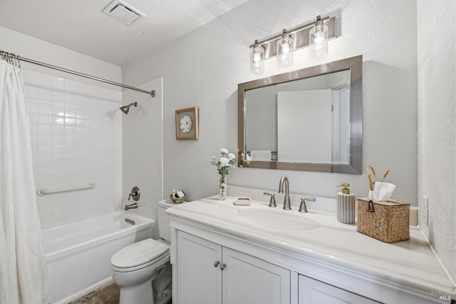 35 Little Creek Lane Novato CA 94945