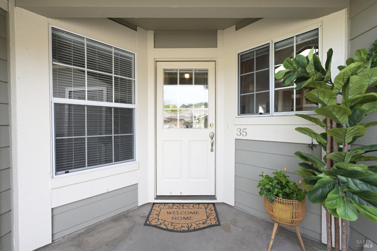 35 Little Creek Lane Novato CA 94945