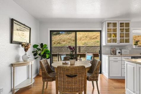 32 Mariposa Lane Novato CA 94947