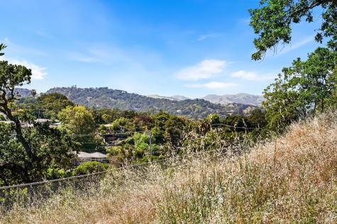 32 Mariposa Lane Novato CA 94947