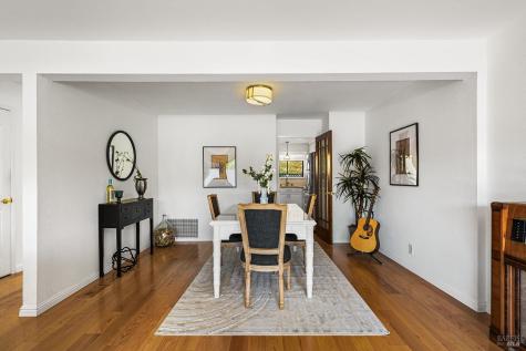 32 Mariposa Lane Novato CA 94947