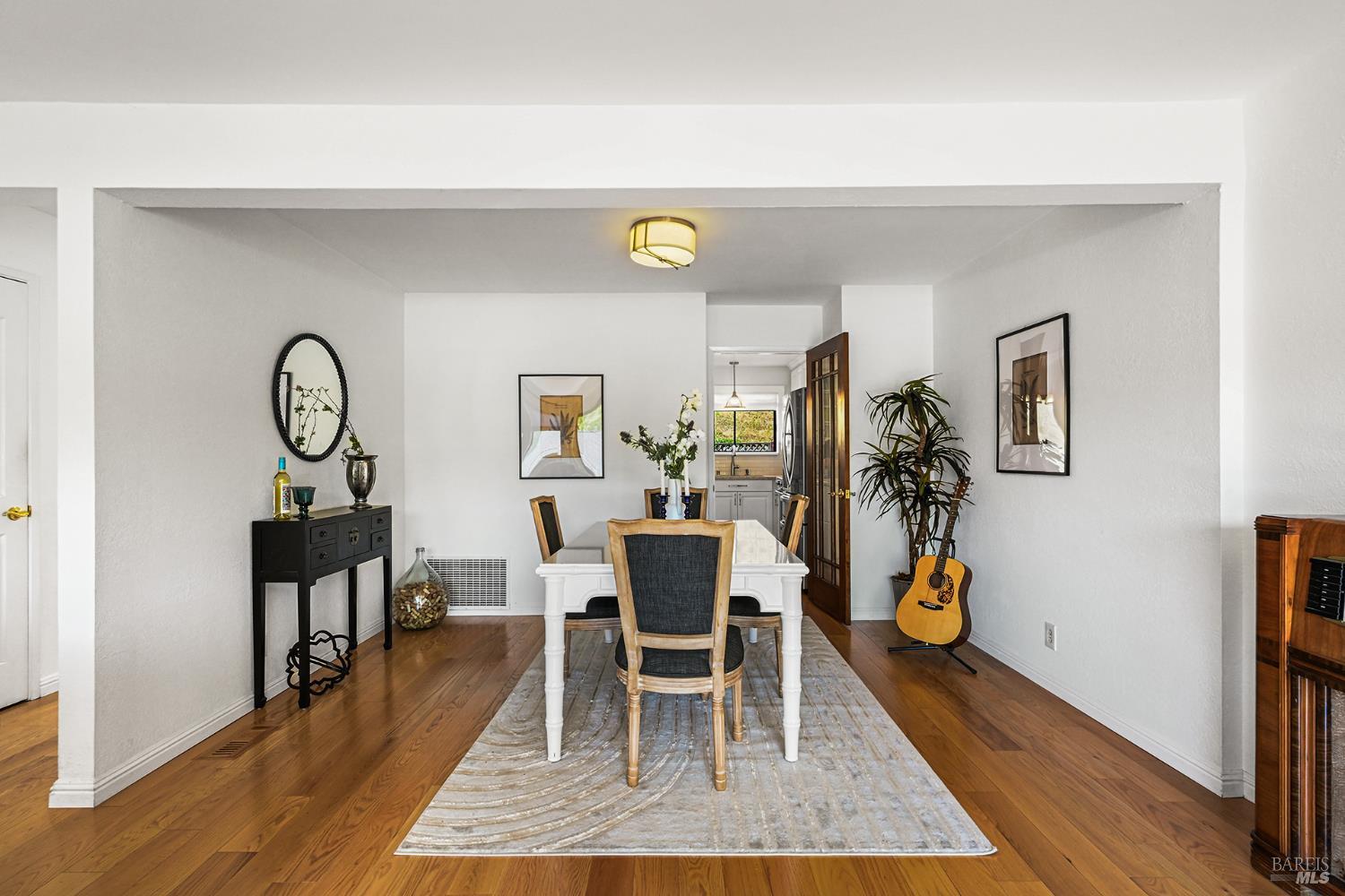 32 Mariposa Lane Novato CA 94947