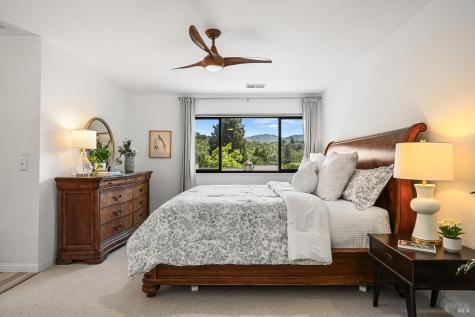32 Mariposa Lane Novato CA 94947