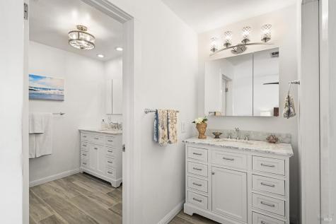 32 Mariposa Lane Novato CA 94947
