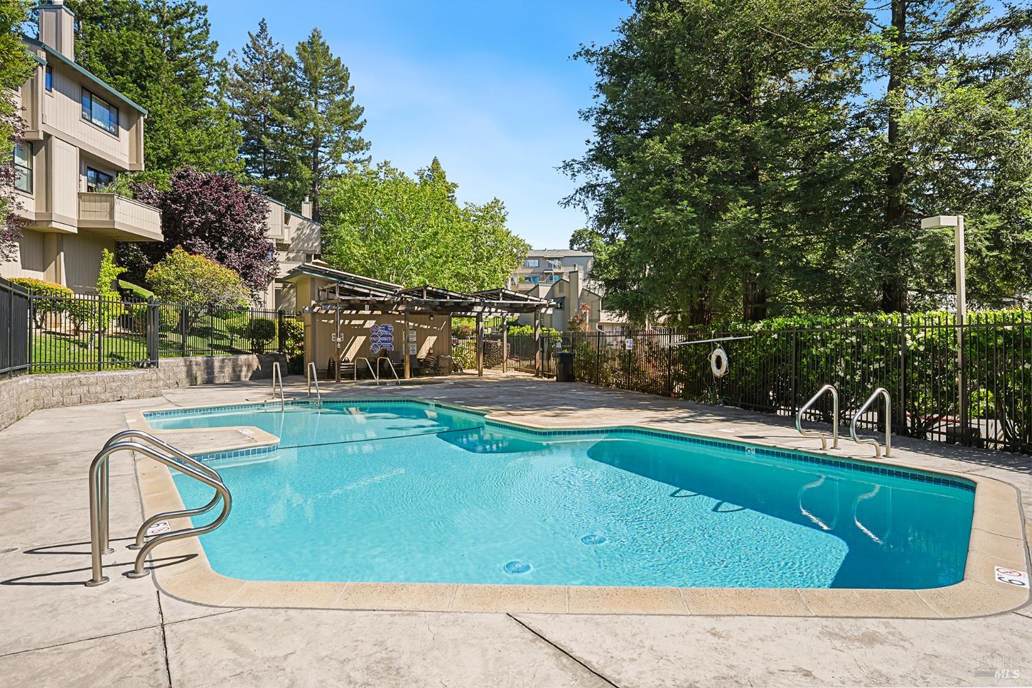32 Mariposa Lane Novato CA 94947