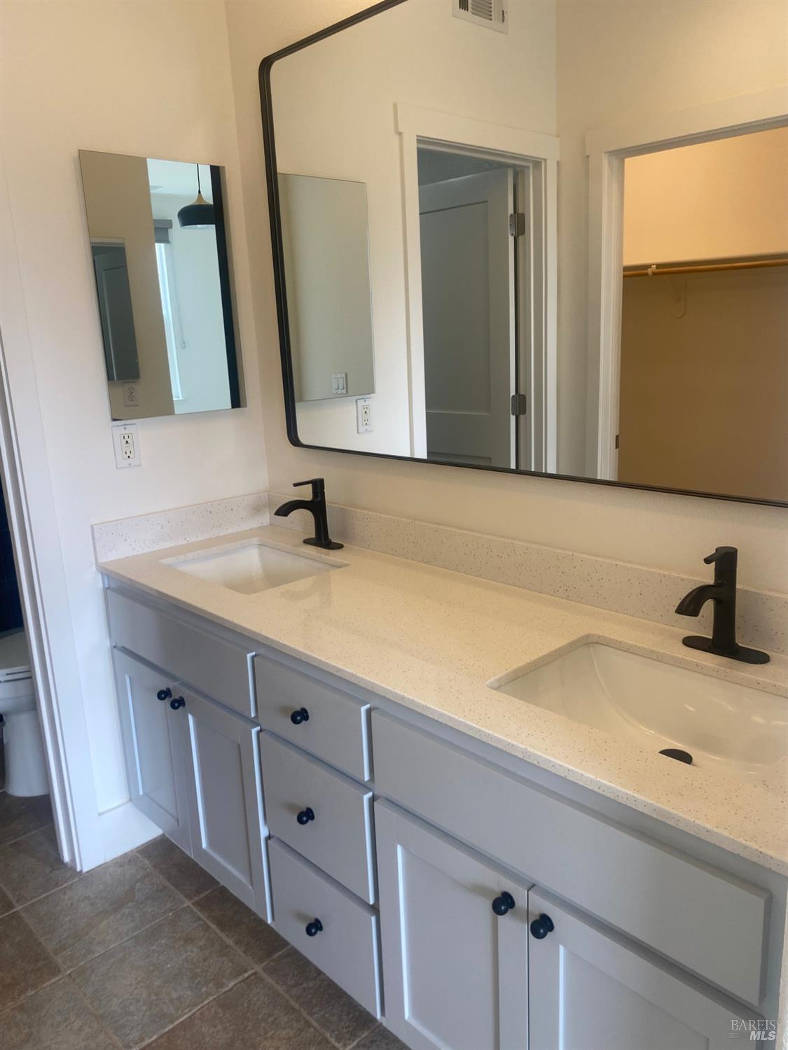 211 Pear Court San Rafael CA 94903