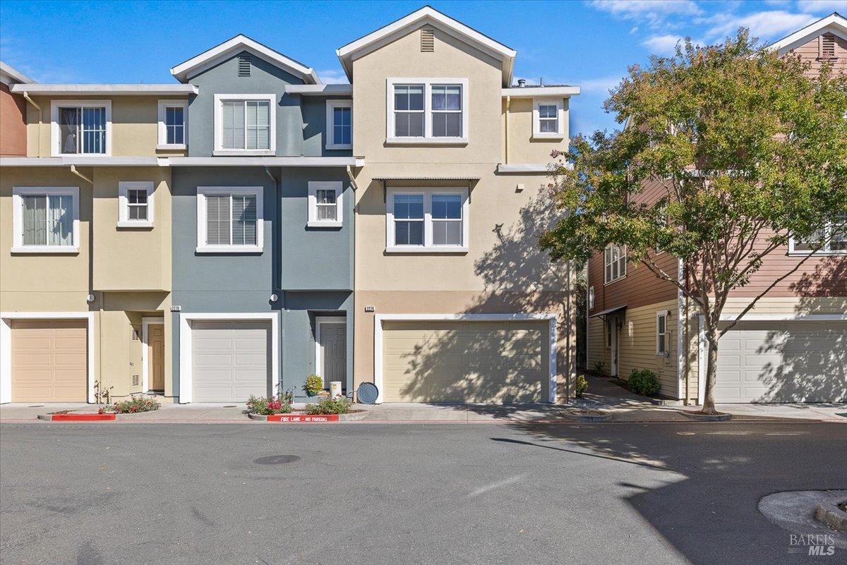 2274 Chanate Road Santa Rosa CA 95404