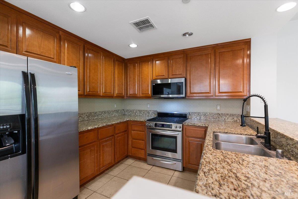 2274 Chanate Road Santa Rosa CA 95404