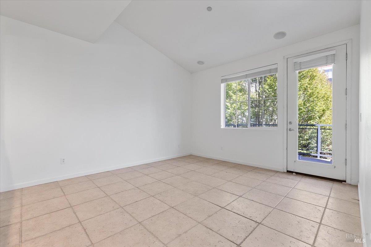 2274 Chanate Road Santa Rosa CA 95404