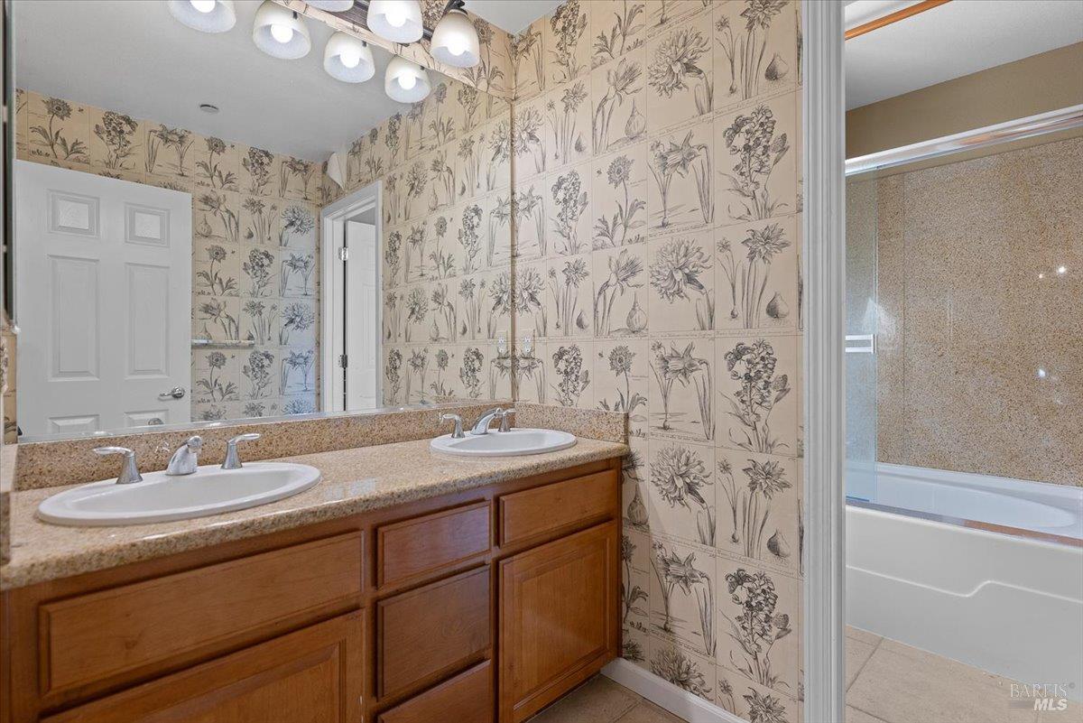 2274 Chanate Road Santa Rosa CA 95404
