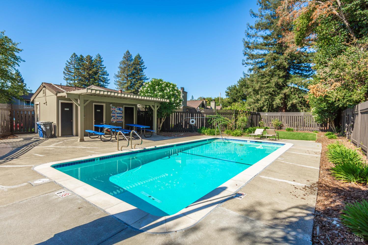 1184 Walnut Street Napa CA 94559