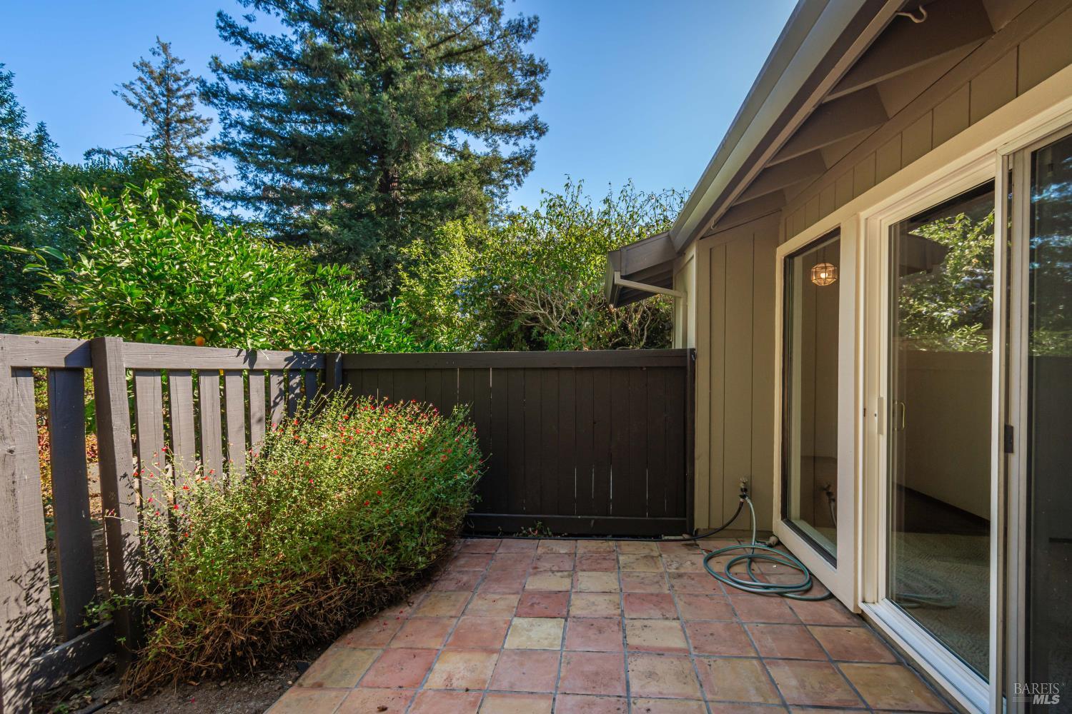 1184 Walnut Street Napa CA 94559