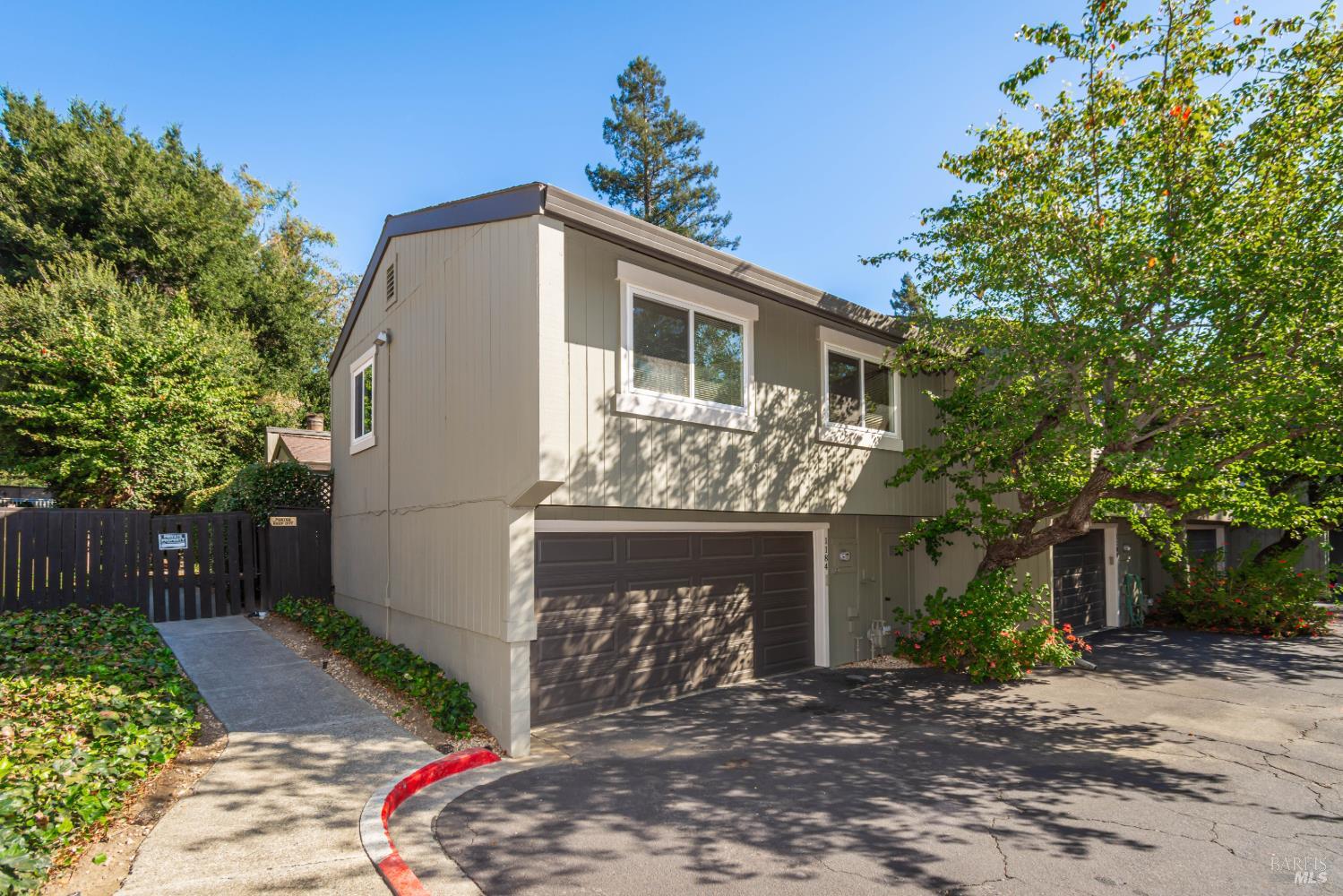 1184 Walnut Street Napa CA 94559