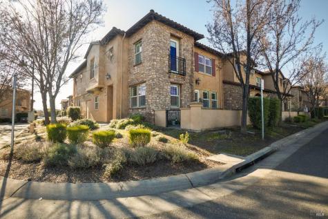 175 Stonegate Circle Cloverdale CA 95425