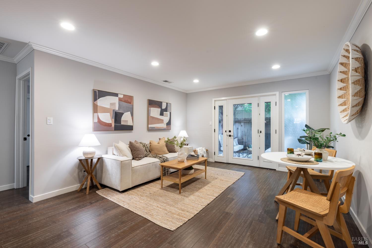 121 W Macarthur Street Sonoma CA 95476
