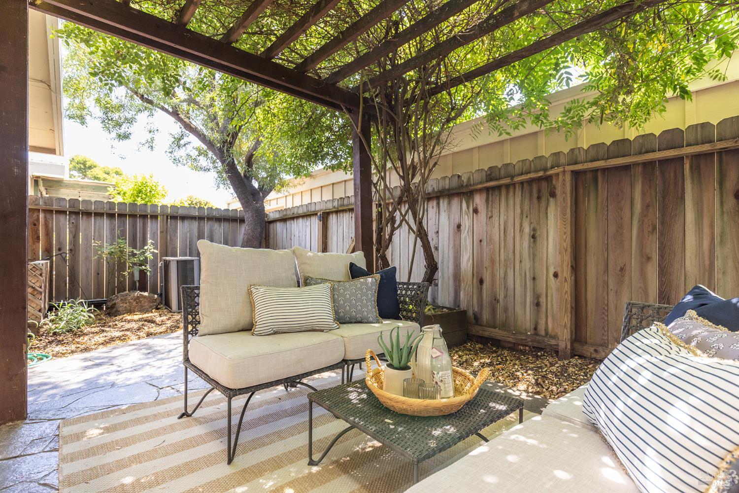 121 W Macarthur Street Sonoma CA 95476