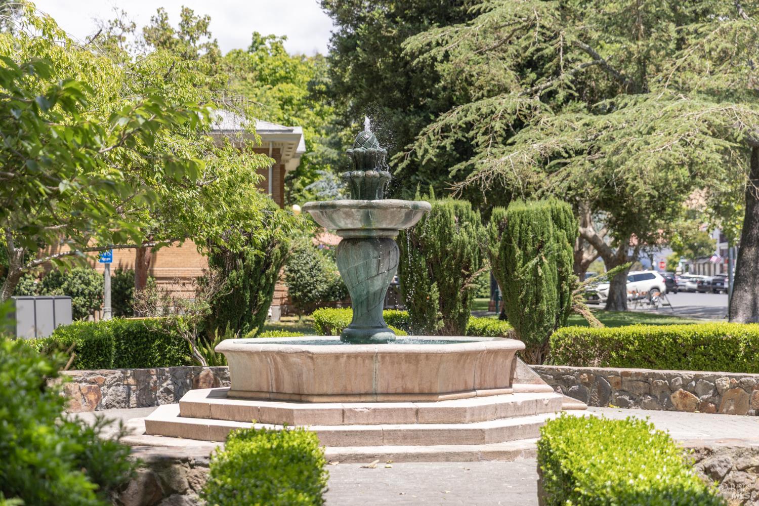 121 W Macarthur Street Sonoma CA 95476
