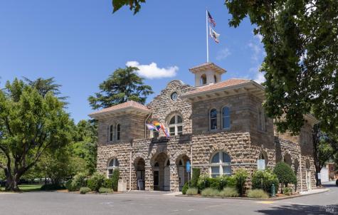 121 W Macarthur Street Sonoma CA 95476