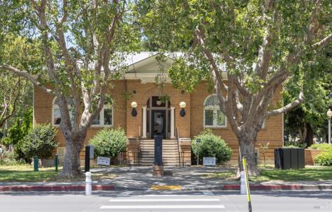121 W Macarthur Street Sonoma CA 95476