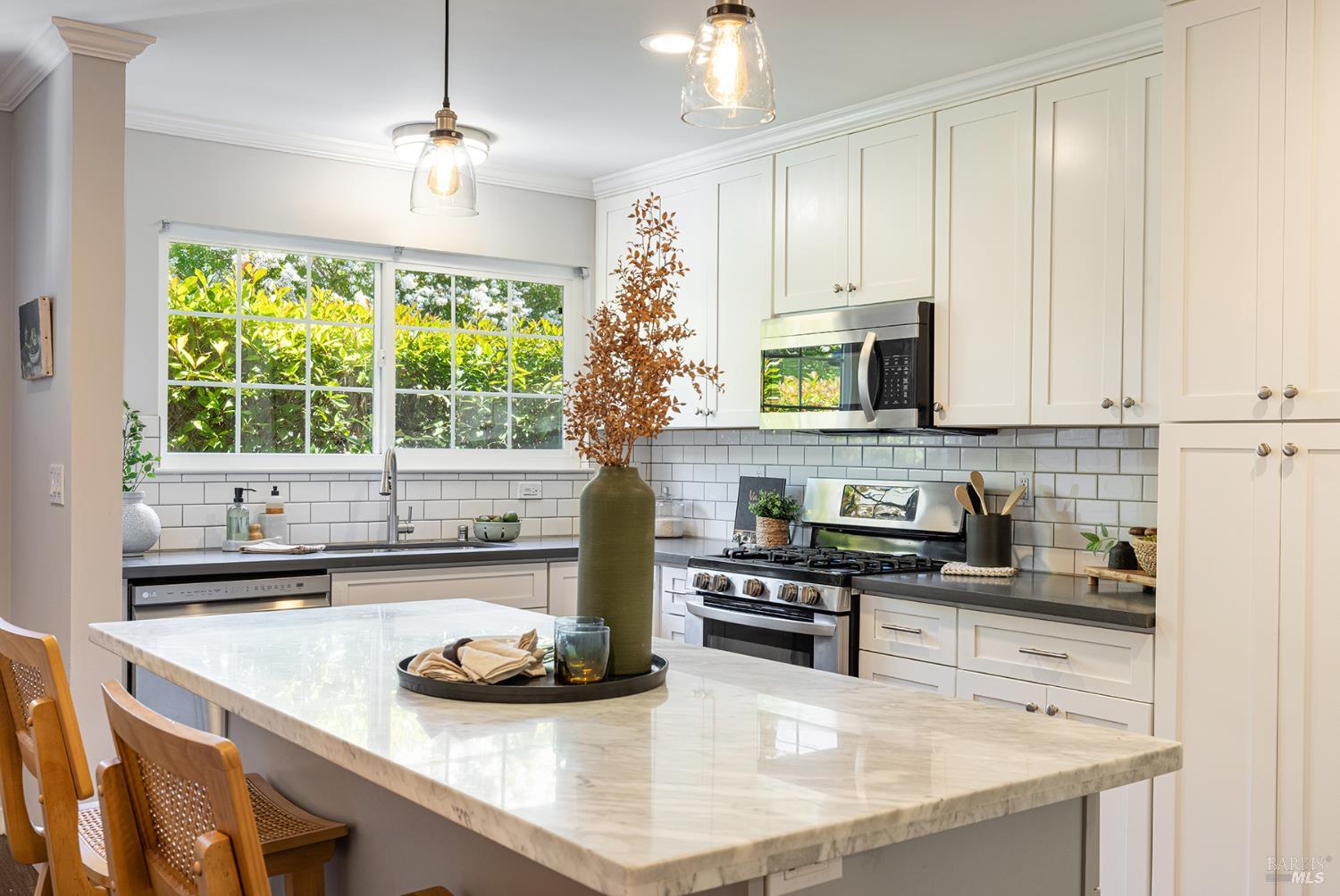 121 W Macarthur Street Sonoma CA 95476
