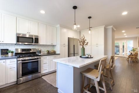 121 W Macarthur Street Sonoma CA 95476