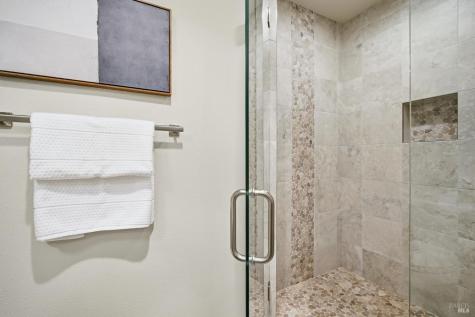 28 Oak Forest Place Santa Rosa CA 95409