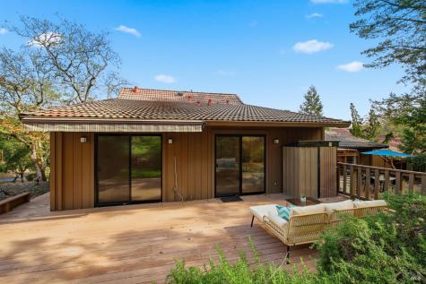 28 Oak Forest Place Santa Rosa CA 95409