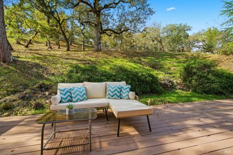 28 Oak Forest Place Santa Rosa CA 95409