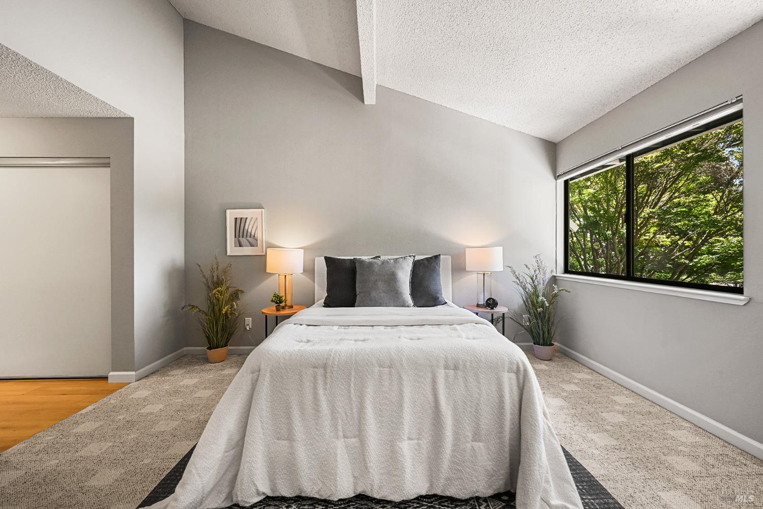 105 Marylyn Circle Petaluma CA 94952