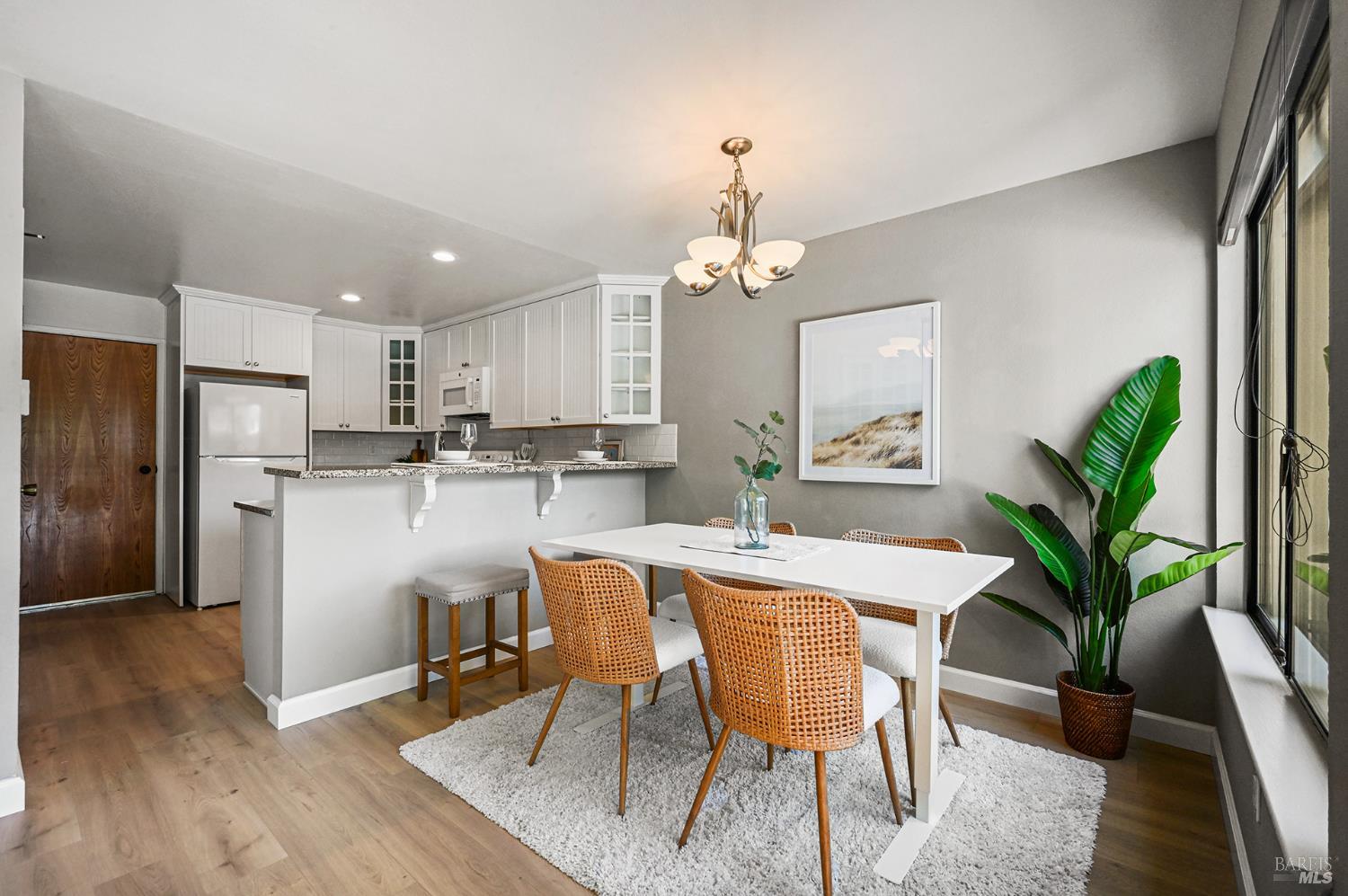 105 Marylyn Circle Petaluma CA 94952