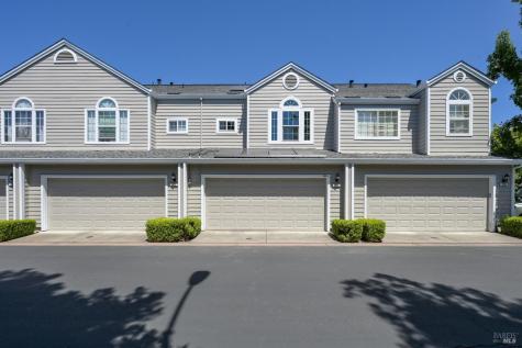 718 W Jasmine Circle Santa Rosa CA 95407