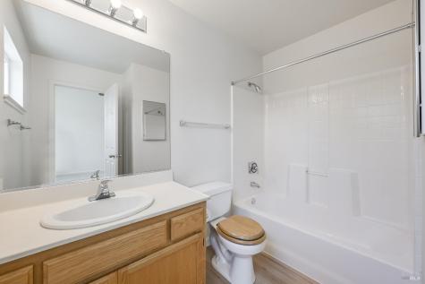 718 W Jasmine Circle Santa Rosa CA 95407