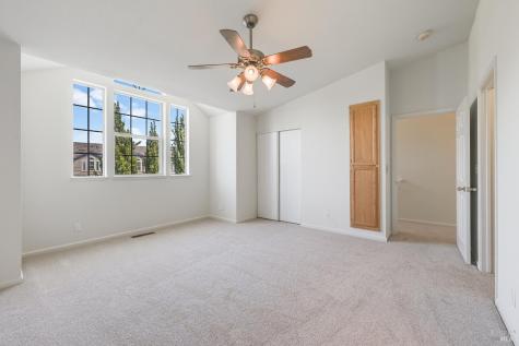 718 W Jasmine Circle Santa Rosa CA 95407