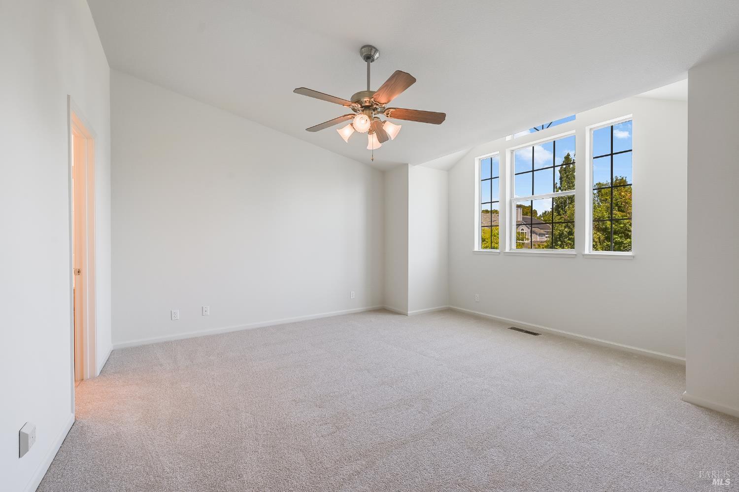 718 W Jasmine Circle Santa Rosa CA 95407