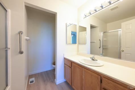 718 W Jasmine Circle Santa Rosa CA 95407