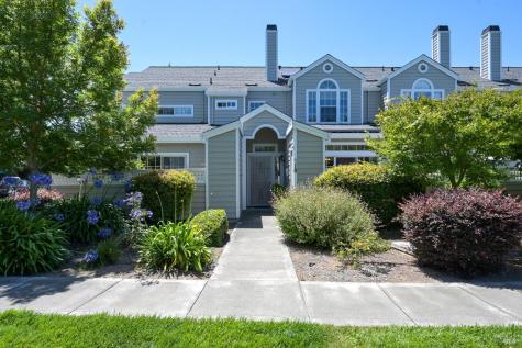 718 W Jasmine Circle Santa Rosa CA 95407