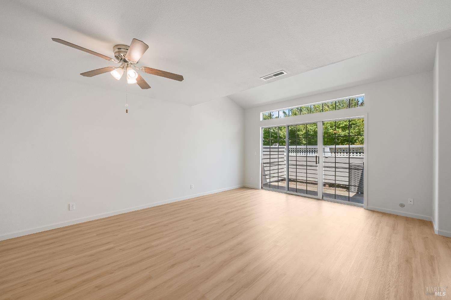 718 W Jasmine Circle Santa Rosa CA 95407