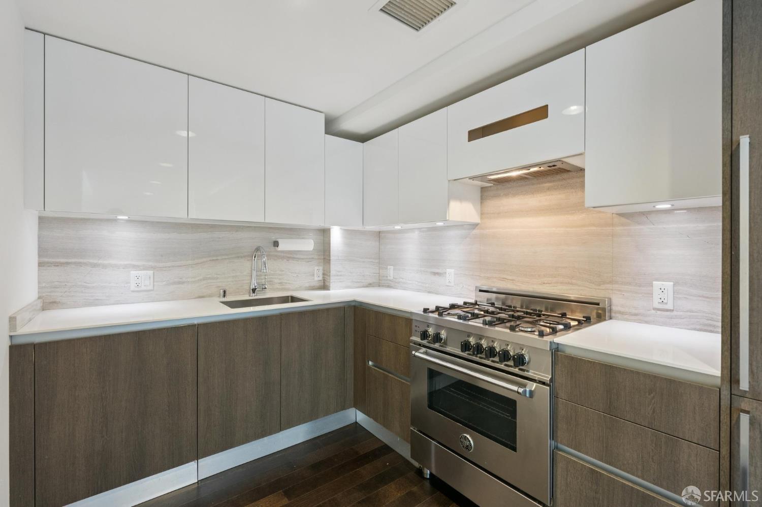 8 Buchanan Street San Francisco CA 94102
