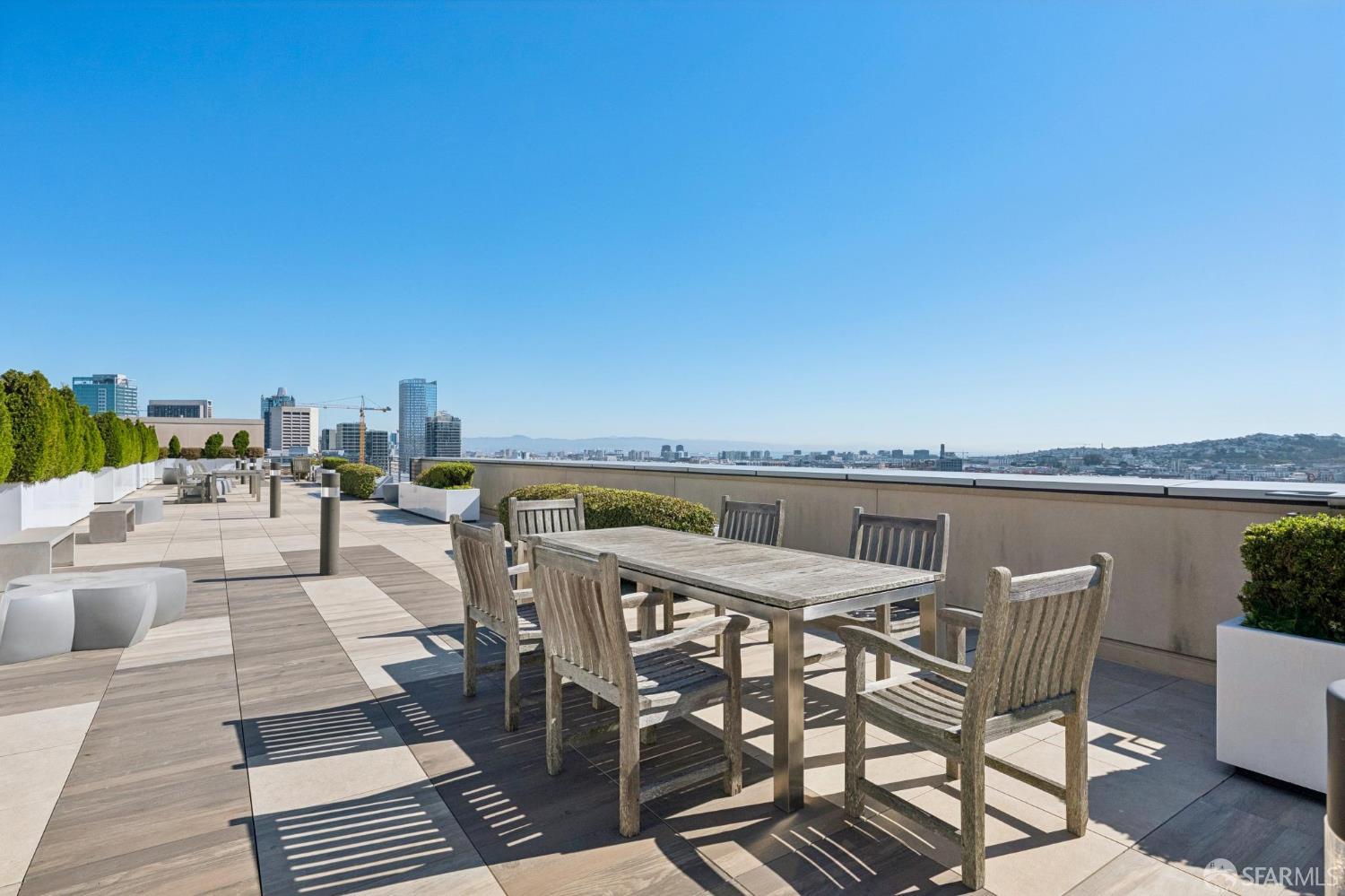 8 Buchanan Street San Francisco CA 94102